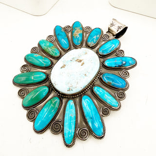 Kurt Card Dry Creek and Royston Ombre Oversized Cluster Pemdamt