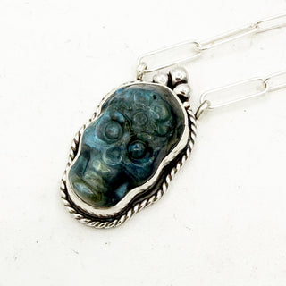 HJC x Haley Rodel Carved Labradrotie Skull Bar Necklace