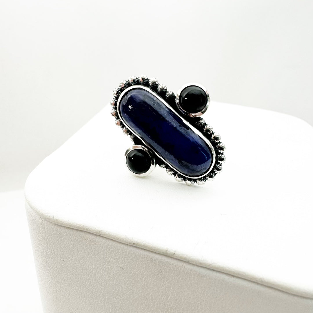 Horizon Ring - Blue Sapphire