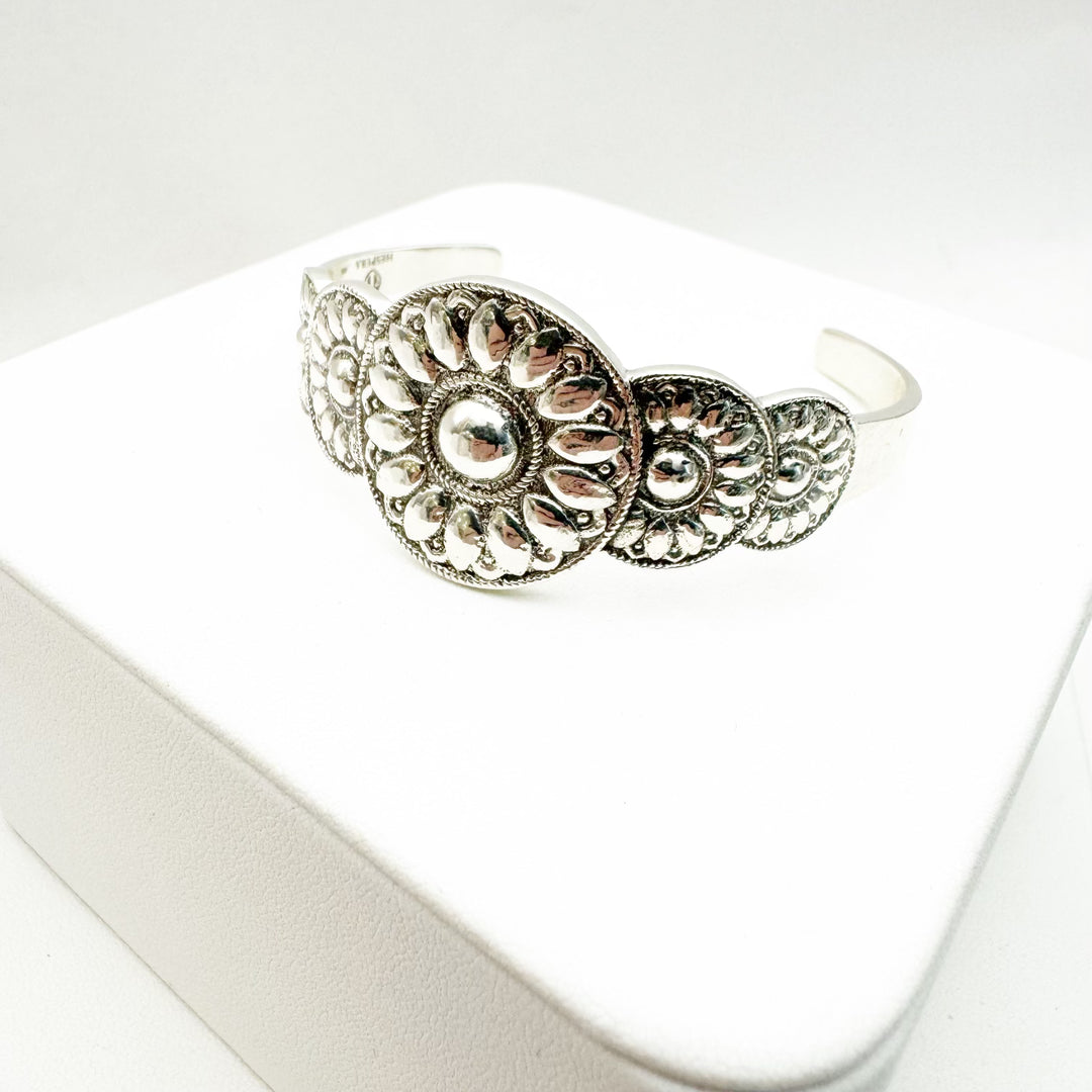 Stepping Stones Silver Cluster Cuff